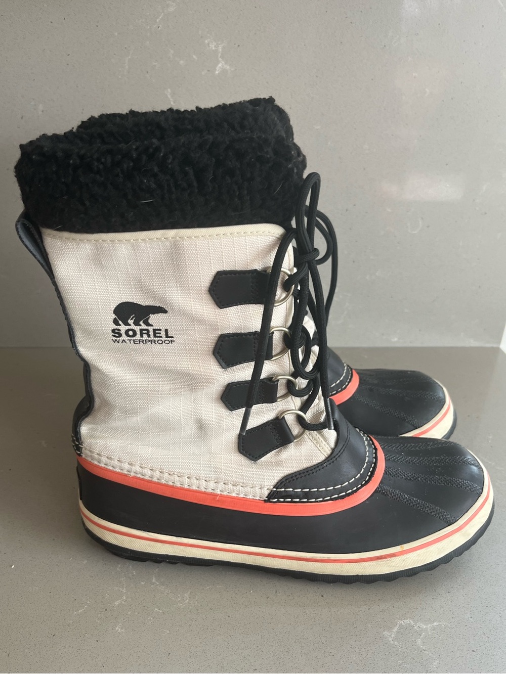 SOREL Winter Carnival Waterproof Snow Boots White Lace Up Womens 10 Rain Duck